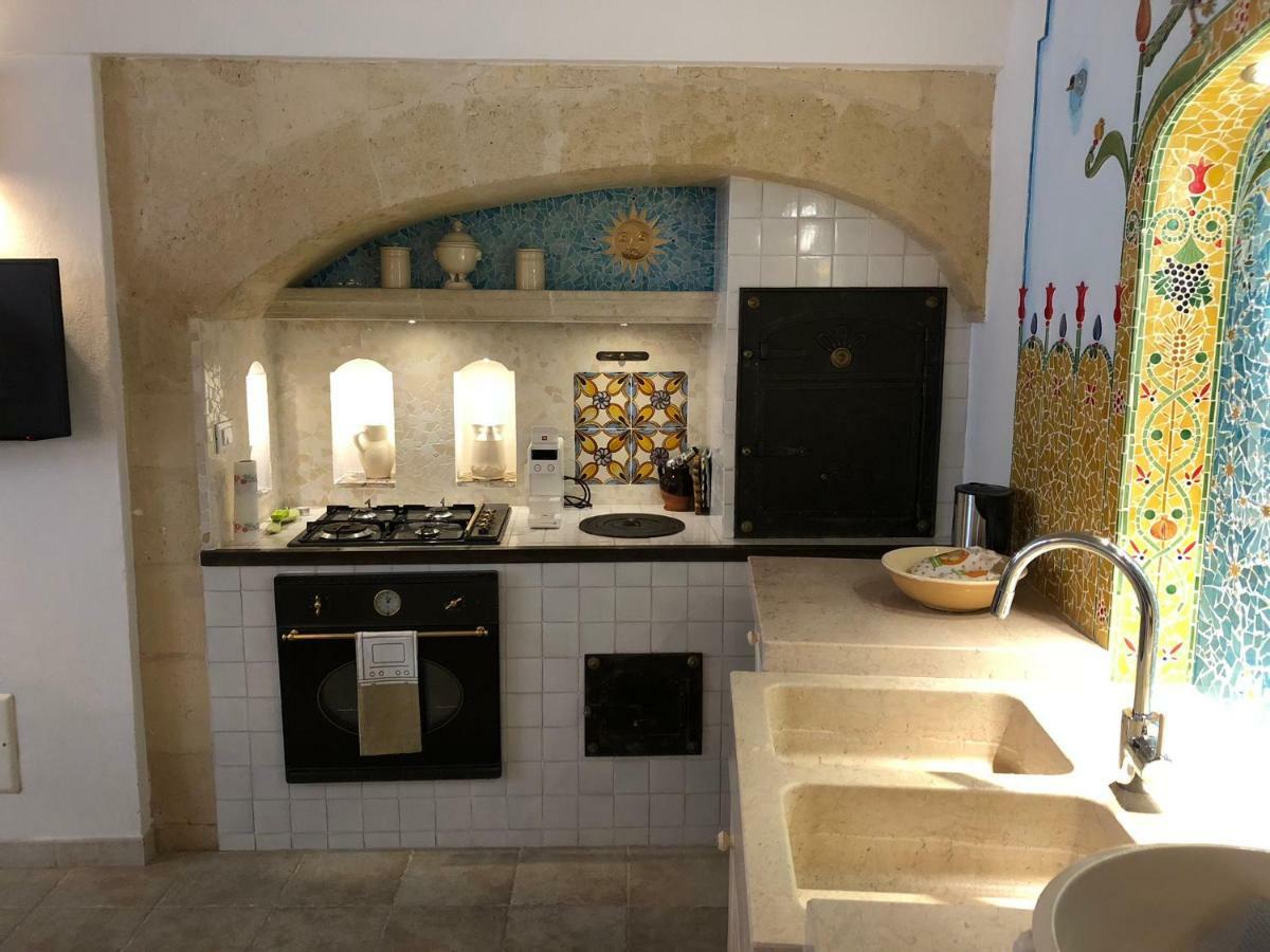“Il Mosaico” Suite Apartment - Grottaglie Exterior photo